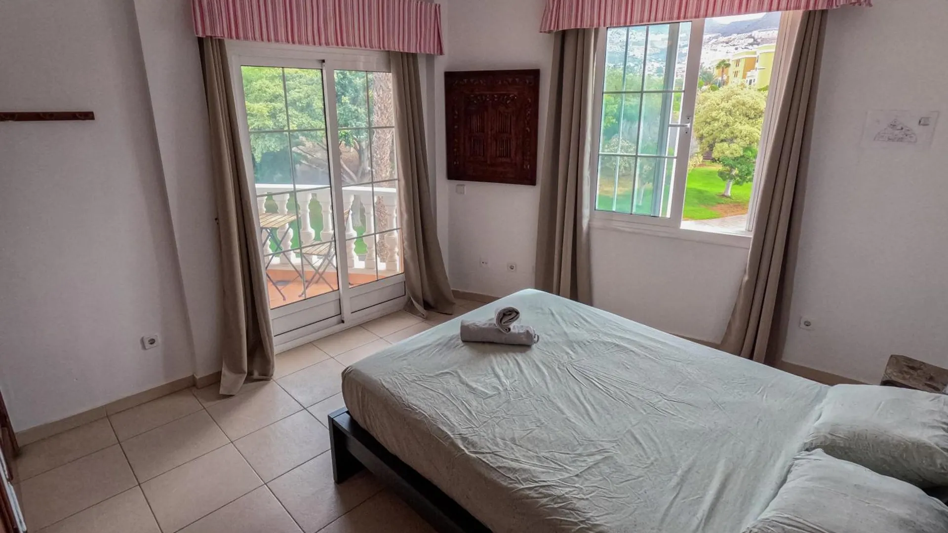 Duque Nest Hostel Costa Adeje  Costa Adeje (Tenerife)