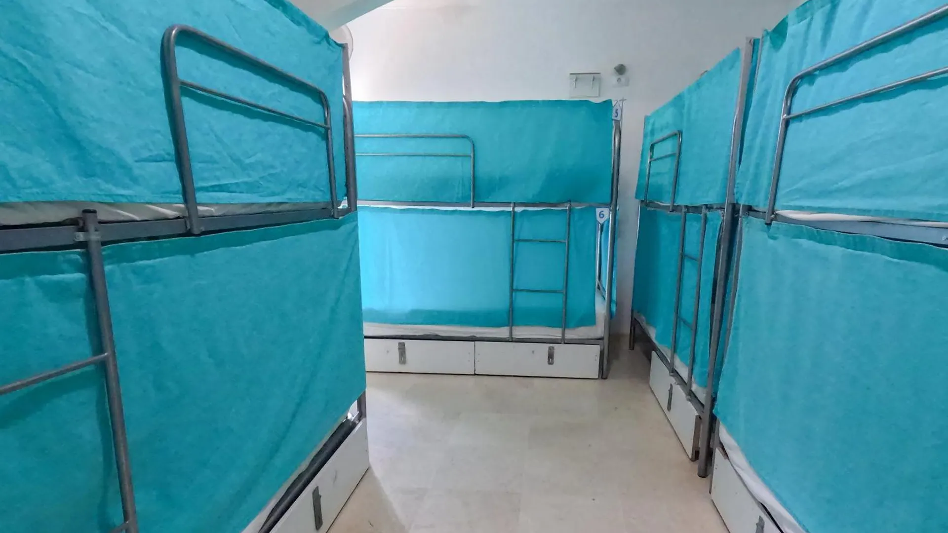 Duque Nest Hostel Costa Adeje  Hiszpania